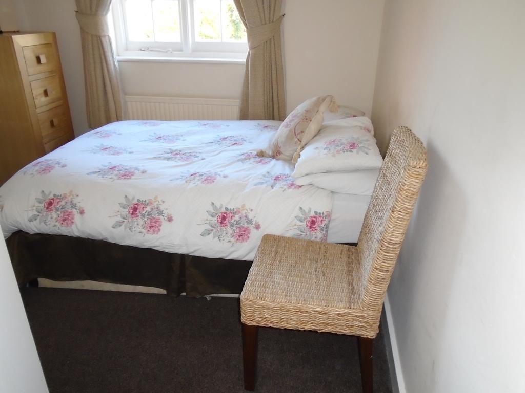 Edgware B&B Barnet Pokój zdjęcie